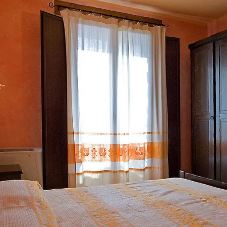Giada Aparthotel *