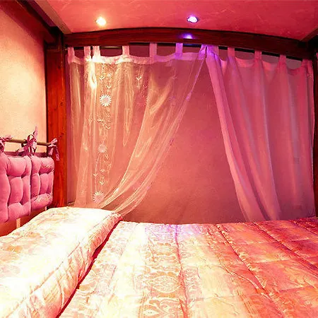 Giada Apart-hotel Càbras