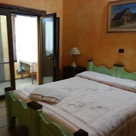 Giada Aparthotel *