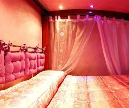 Giada Aparthotel *